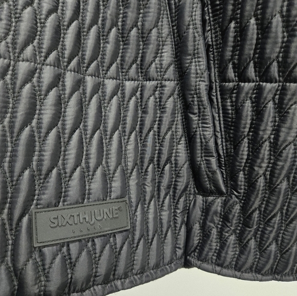 NEW Sixth June Paris Textured Puffer Jacket Hoodie in black Medium - Picture 6 of 15